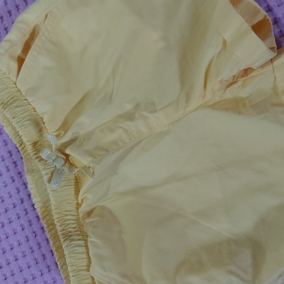 Girl's short - Picture 3 of 6